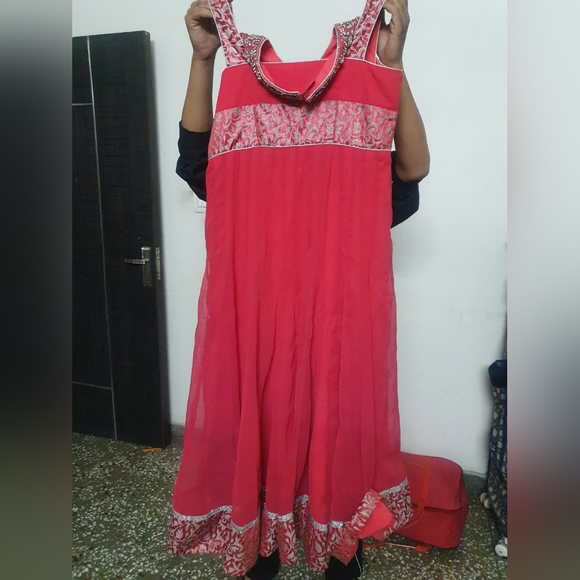 Festive Anarkali Suit Set for Parties and Wedding Functions Ceremony - Picture 5 of 10